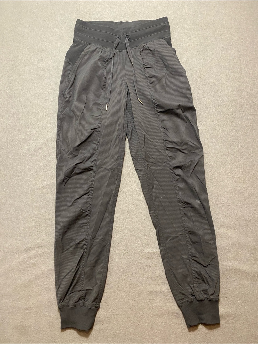 Lululemon Dance Studio Mid-rise Jogger Pants Drawstring Pockets Size 2